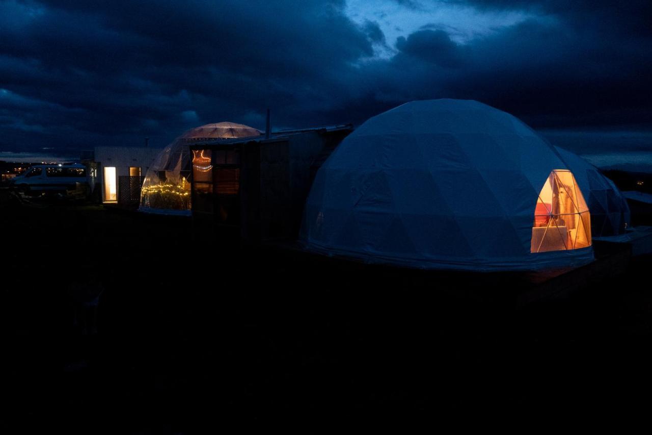 Garden Domes Villa Пуерто Наталес Екстериор снимка