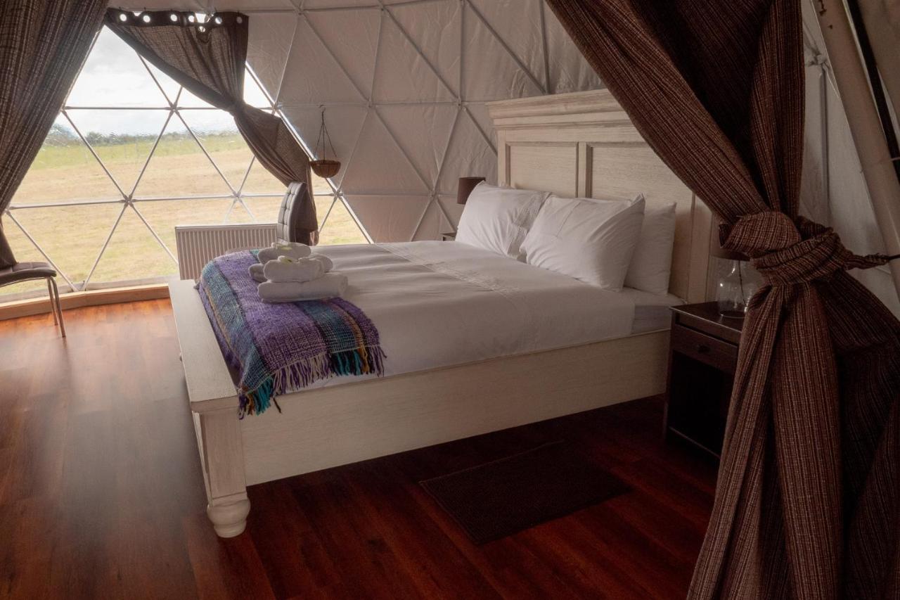 Garden Domes Villa Пуерто Наталес Екстериор снимка