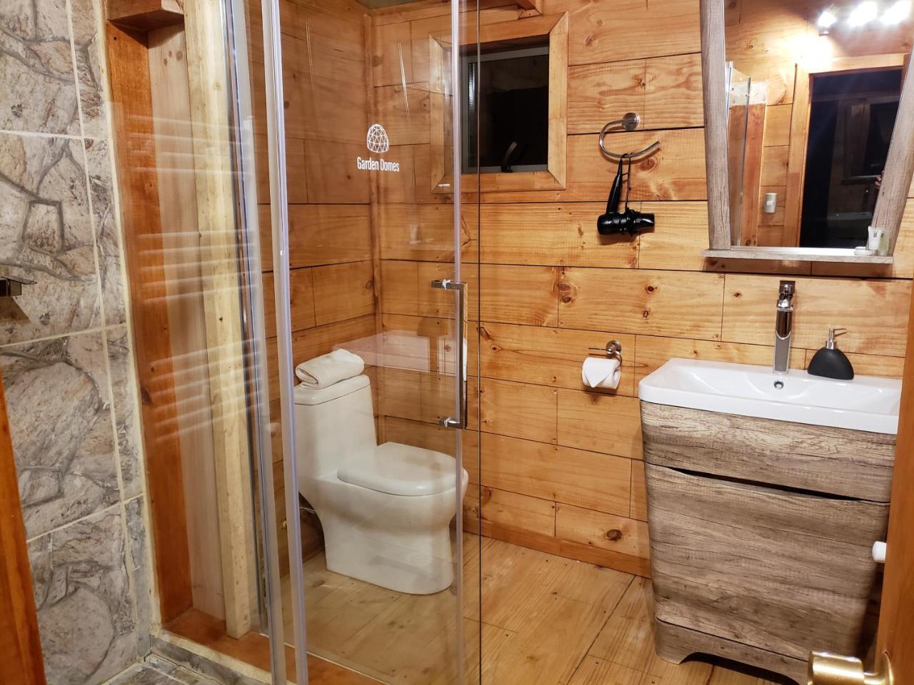 Garden Domes Villa Пуерто Наталес Екстериор снимка